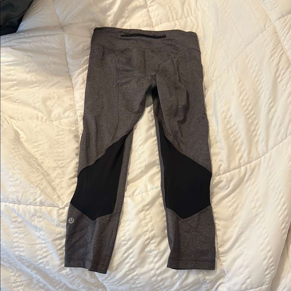 Lululemon Pace Rival Crop Grey and Black leggings